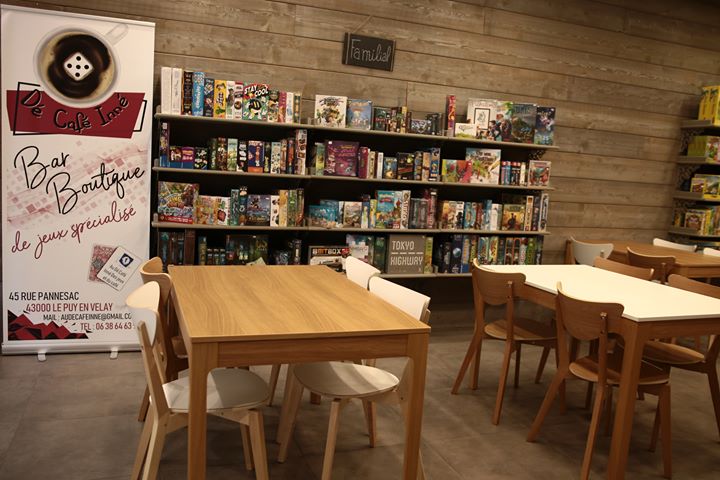Au dé Café Inné