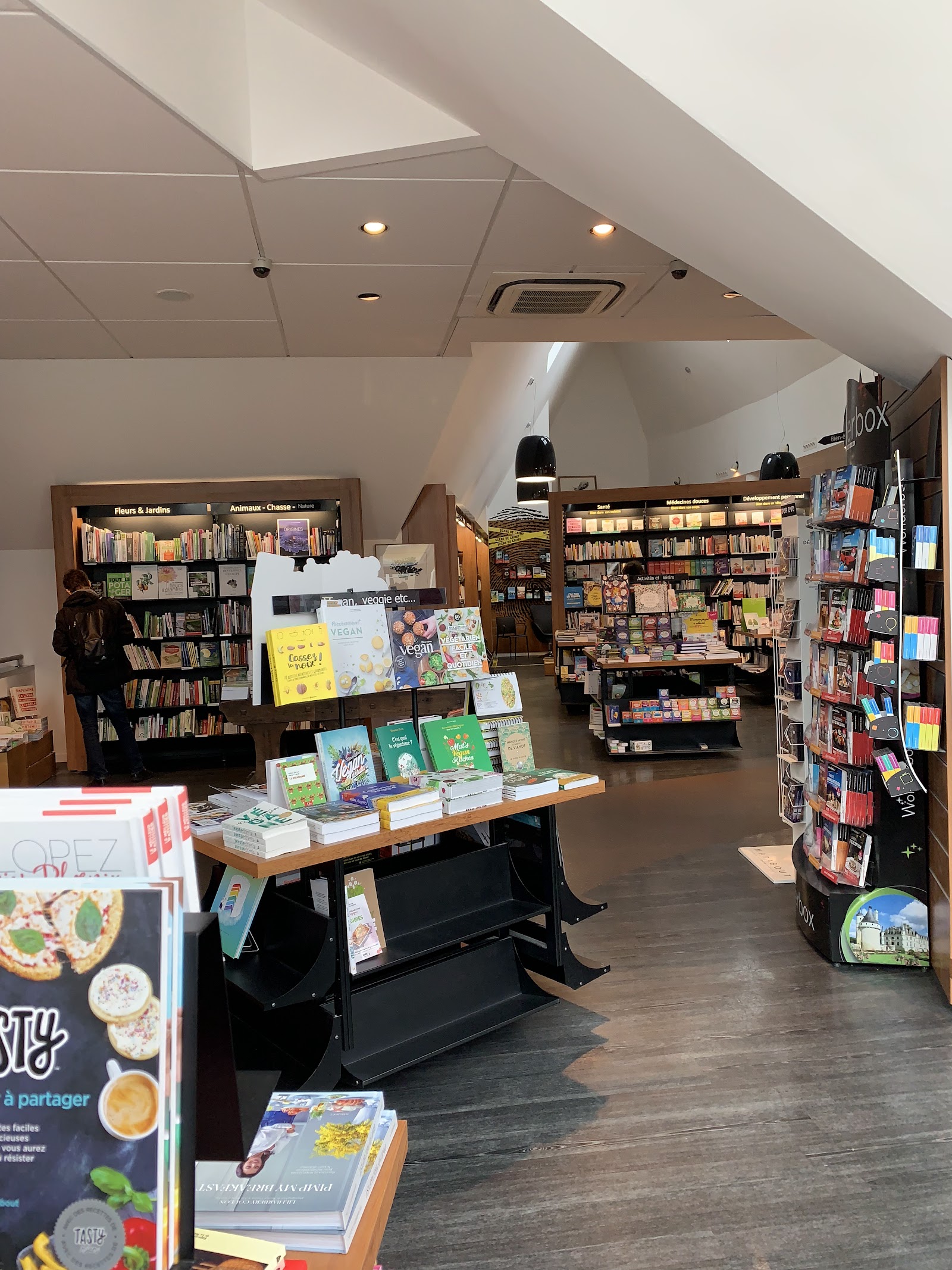 Librairie Ravy : Papeterie/ Jeux et Jouets/ Disquaire