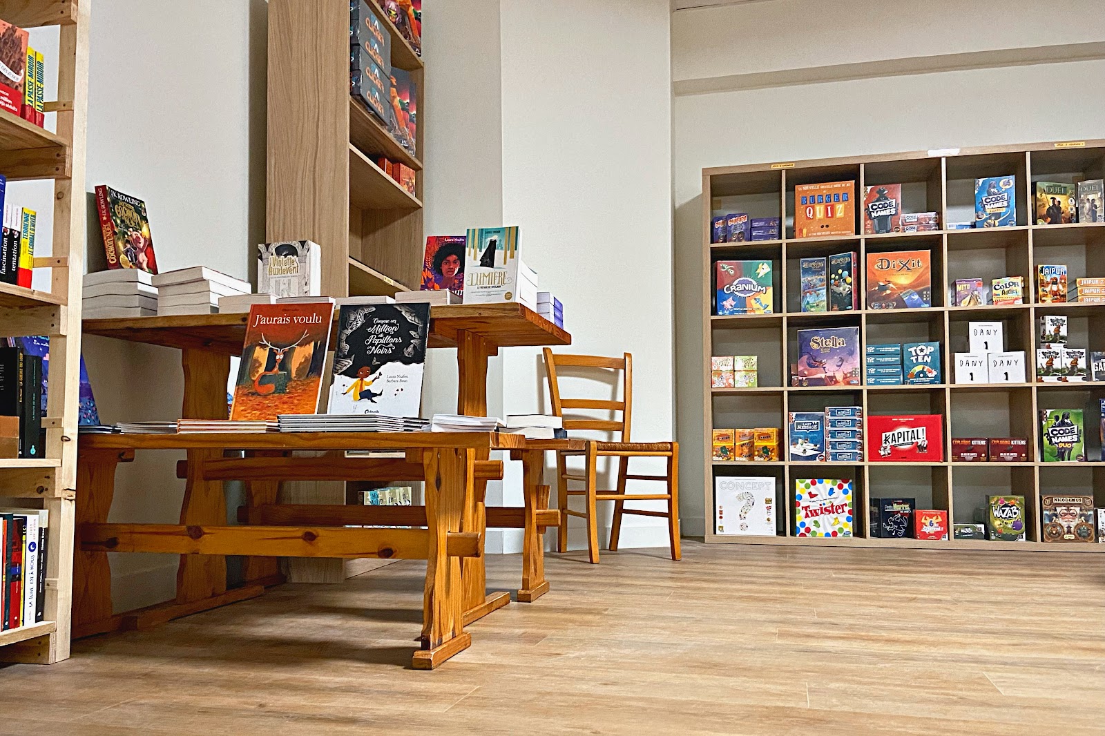 Librairie-Jeux Mazette !